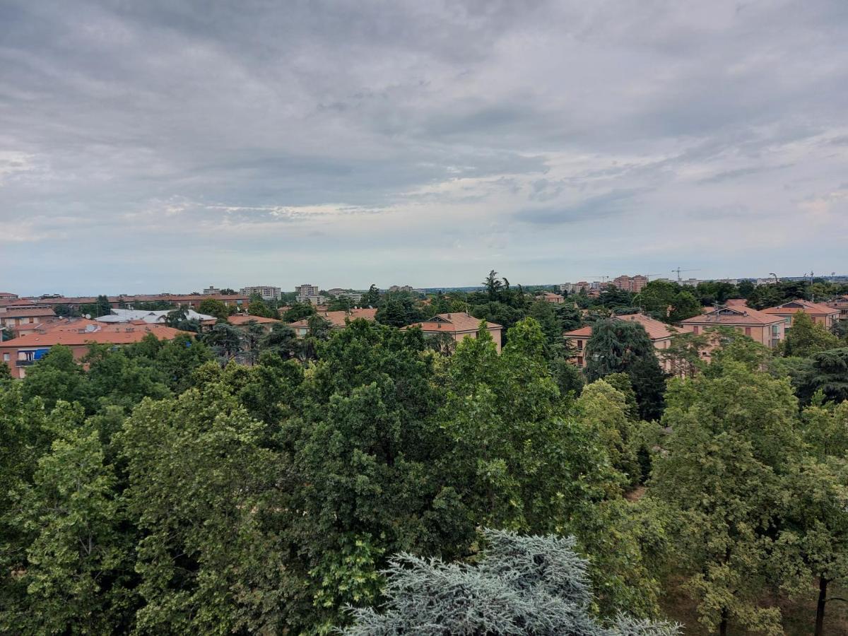 Fare Bnb - Room Del Parco Reggio nell'Emilia Exterior foto