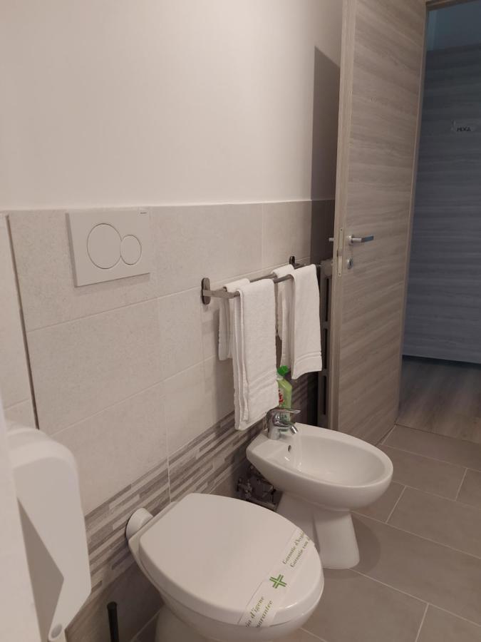 Fare Bnb - Room Del Parco Reggio nell'Emilia Exterior foto