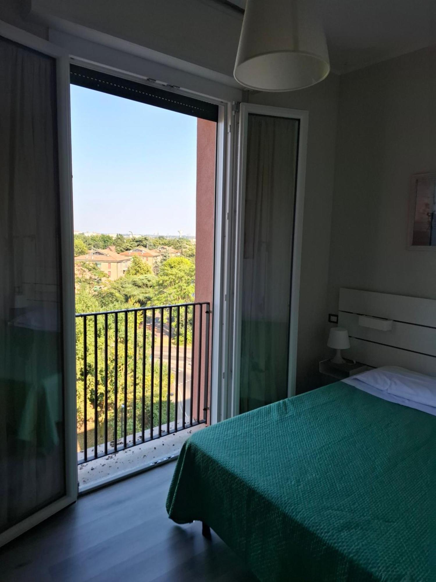 Fare Bnb - Room Del Parco Reggio nell'Emilia Exterior foto